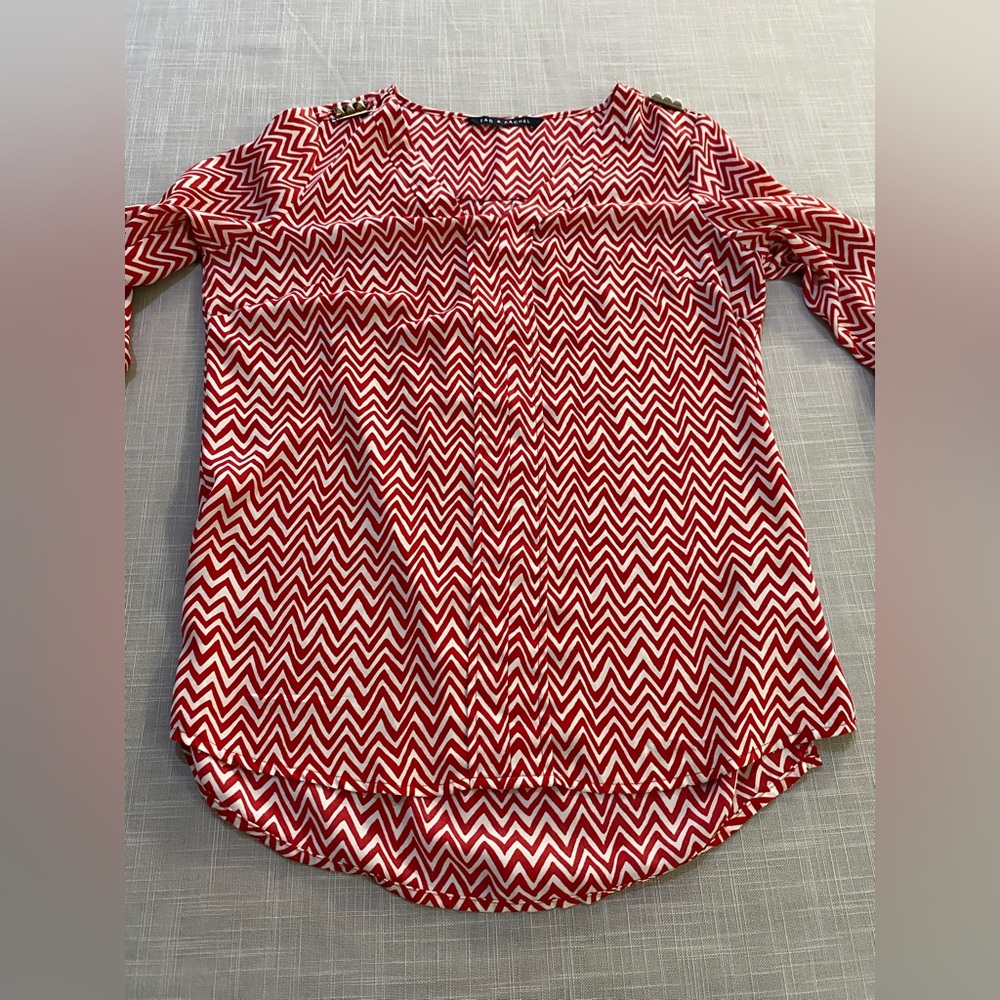 Zac & Rachel blouse in red and cream. Women’s size S - Picture 13 of 15